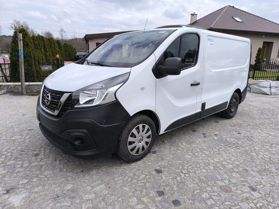 Nissan NV300  Nissan NV300 chłodnia mroźnia trafic