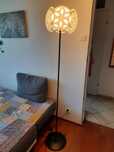 Lampa stojąca z wyłącznikiem