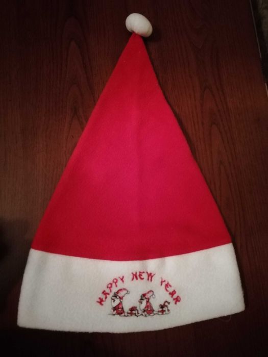 Шапочка новогодняя