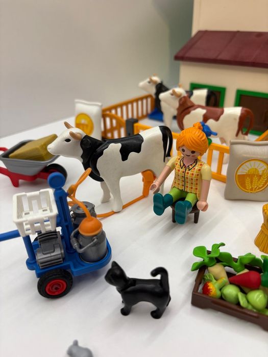 Zestaw playmobil country 70132 gospodarstwo rolne farma ze zwierzętami