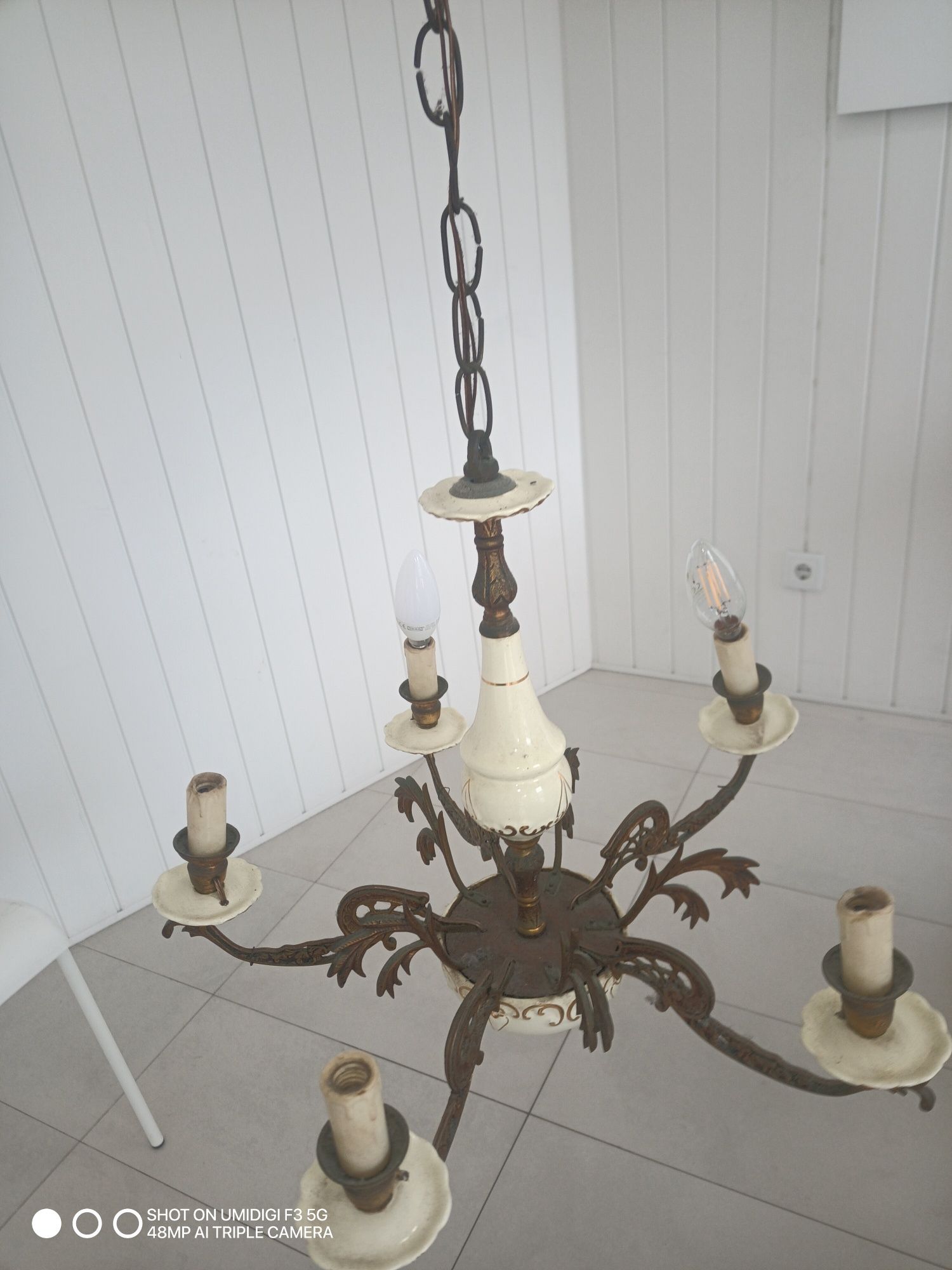 Candeeiro estilo antigo/candelabro