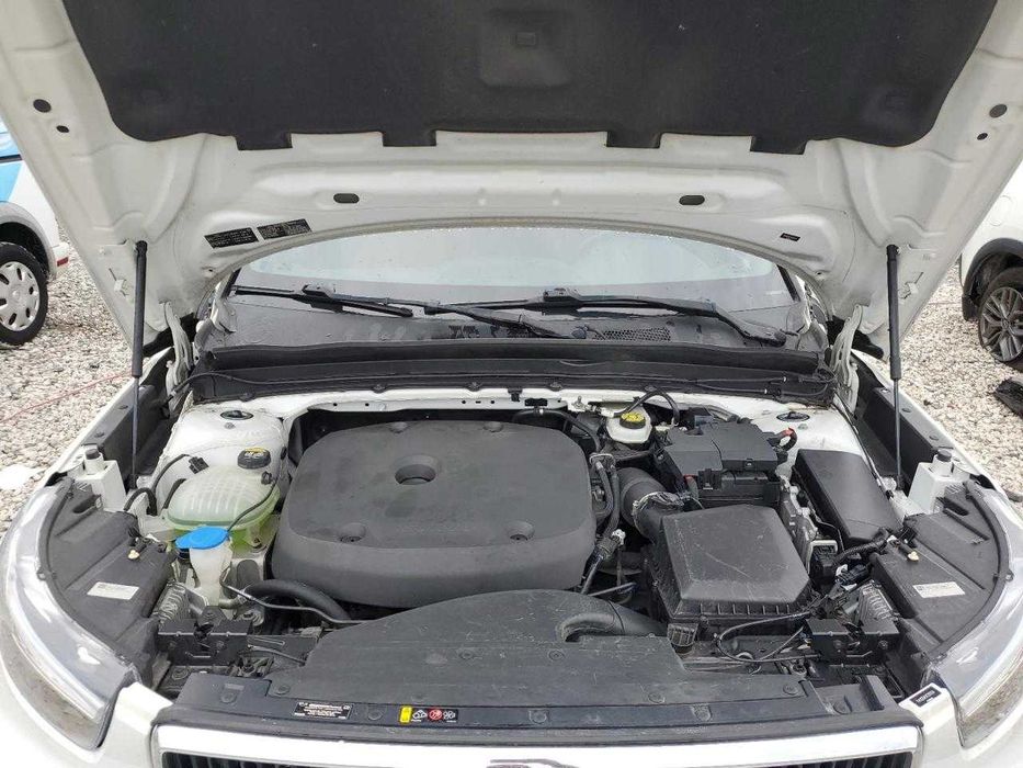 Volvo XC40 T5 Momentum 2019