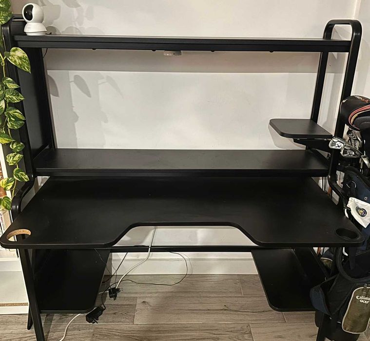 FREDDE
Secretária p/gaming, preto, 140/185x74x146 cm