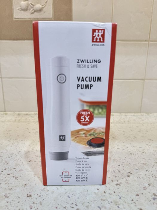 Pojemniki szklane, próżniowe zwilling +pompka