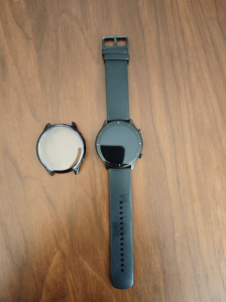 Smartwatch Amazfit GTR 2 como novo