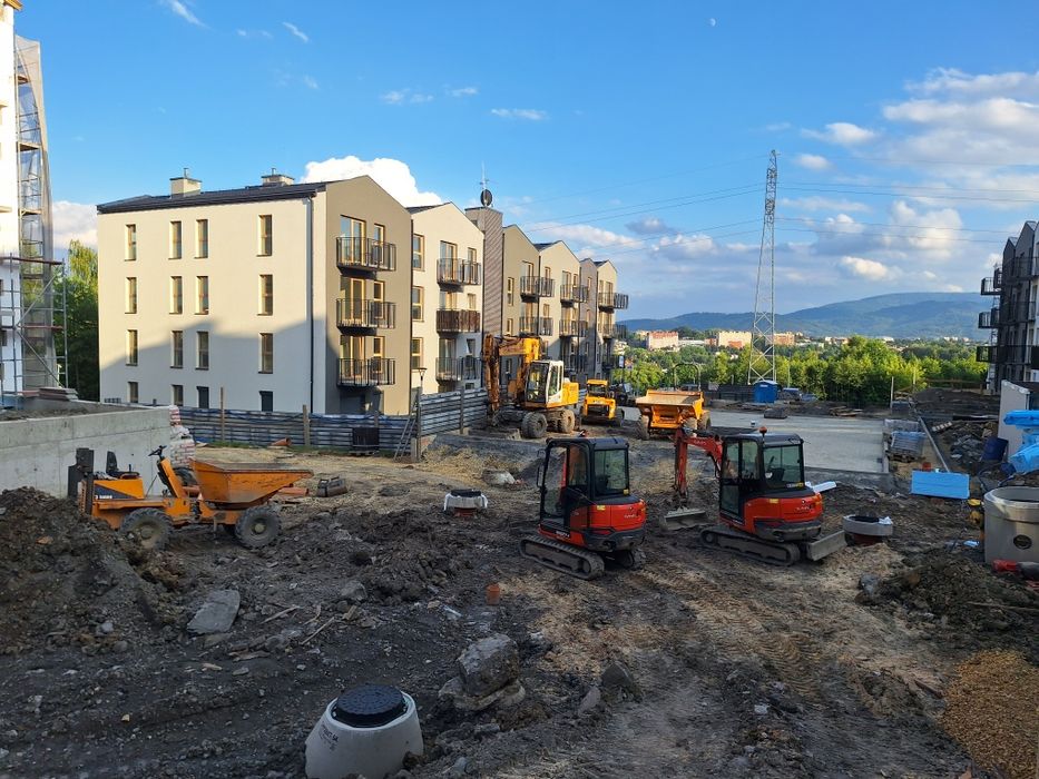 Usługi Minikoparka, koparka, wozidłem,  wiertnica, koparko ładowarka