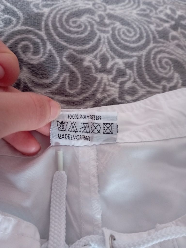 Шорти білі пляжні 36p S