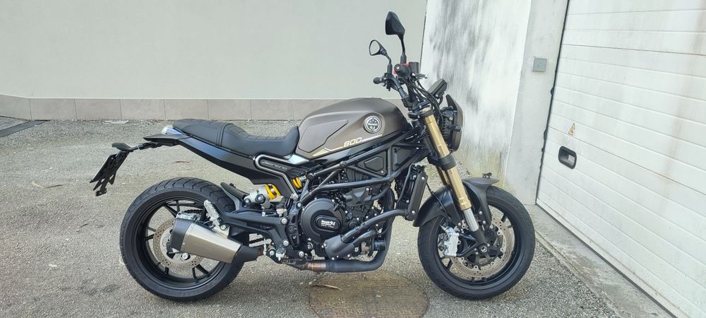 Benelli Leoncino 800