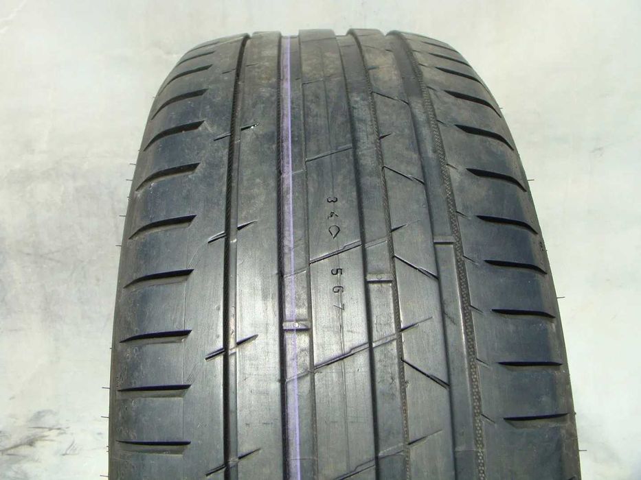 255/60R18 255/60/18 Nokian Hakka BLACK 2 SUV