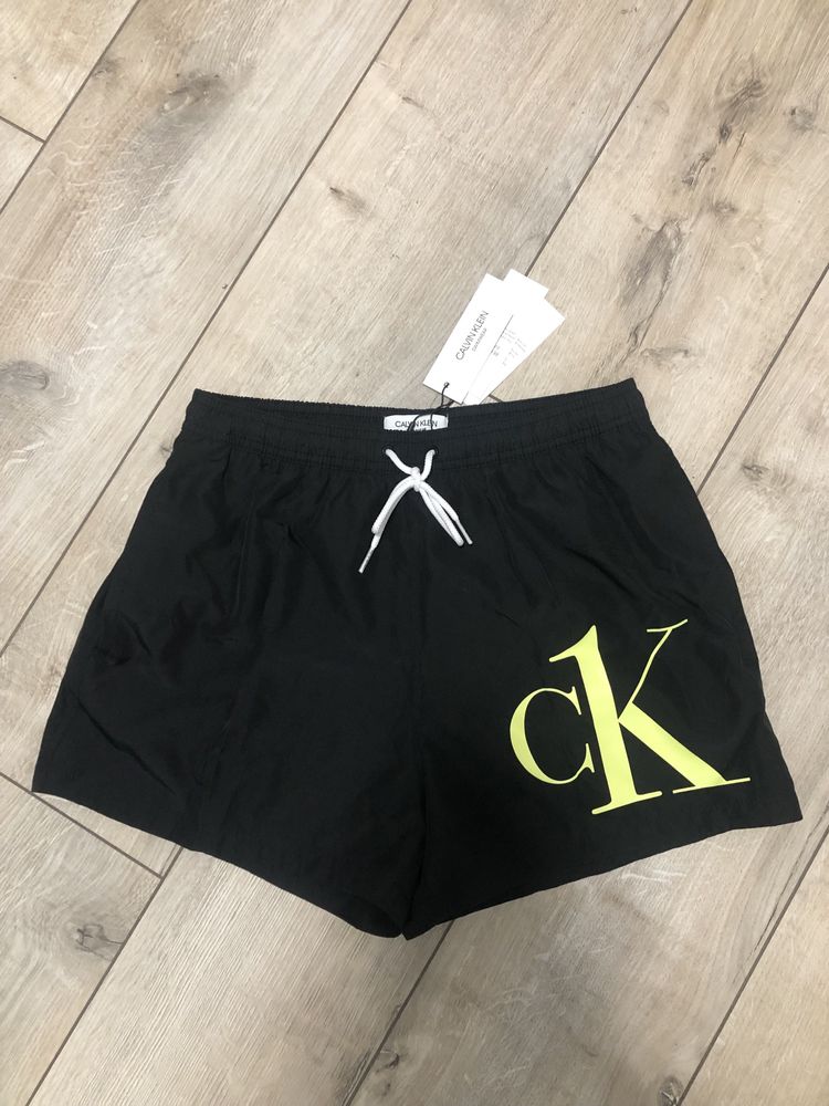 Шорты мужские пляжные Calvin Klein, размер S