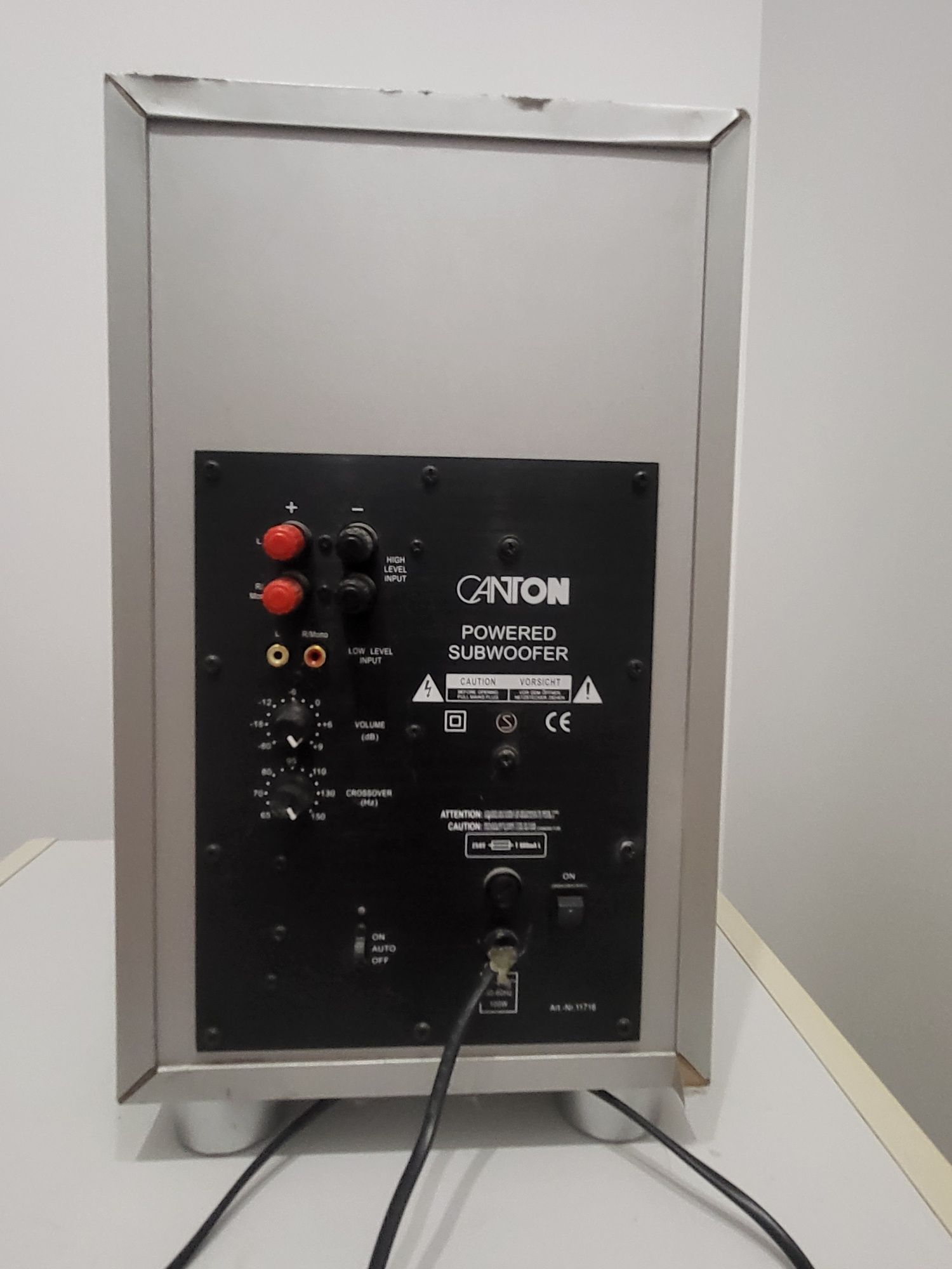 Sprzedam subwoofer aktywny