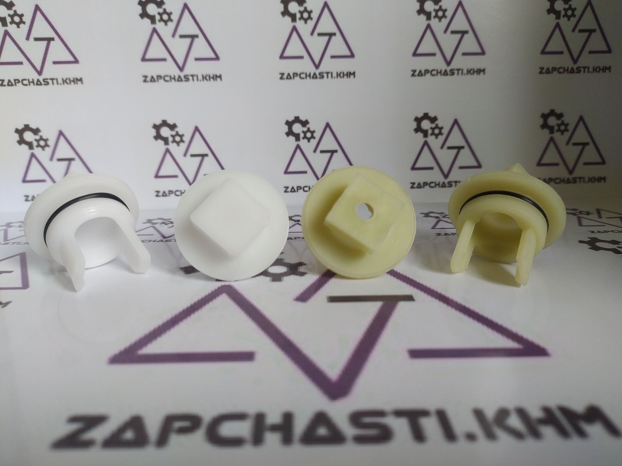 Муфта шнека для м'ясорубки, комбайна Bosch. З отвором під гвинт та без