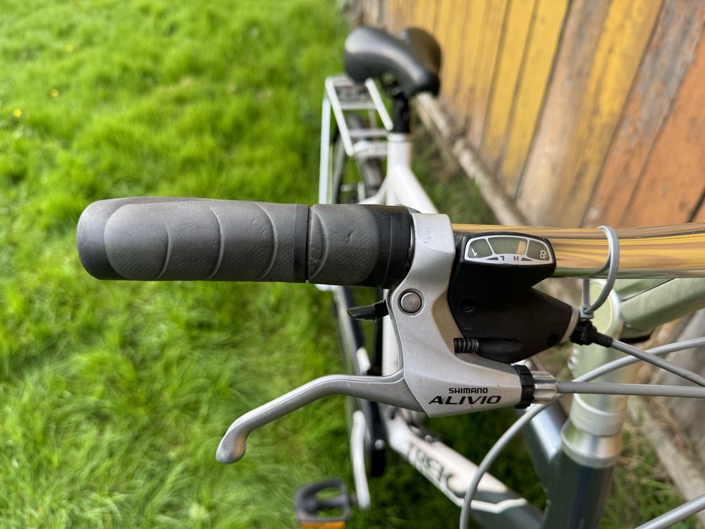 Rower trekkingowy Trek Navigator T500 SL 28” Shimano Deore