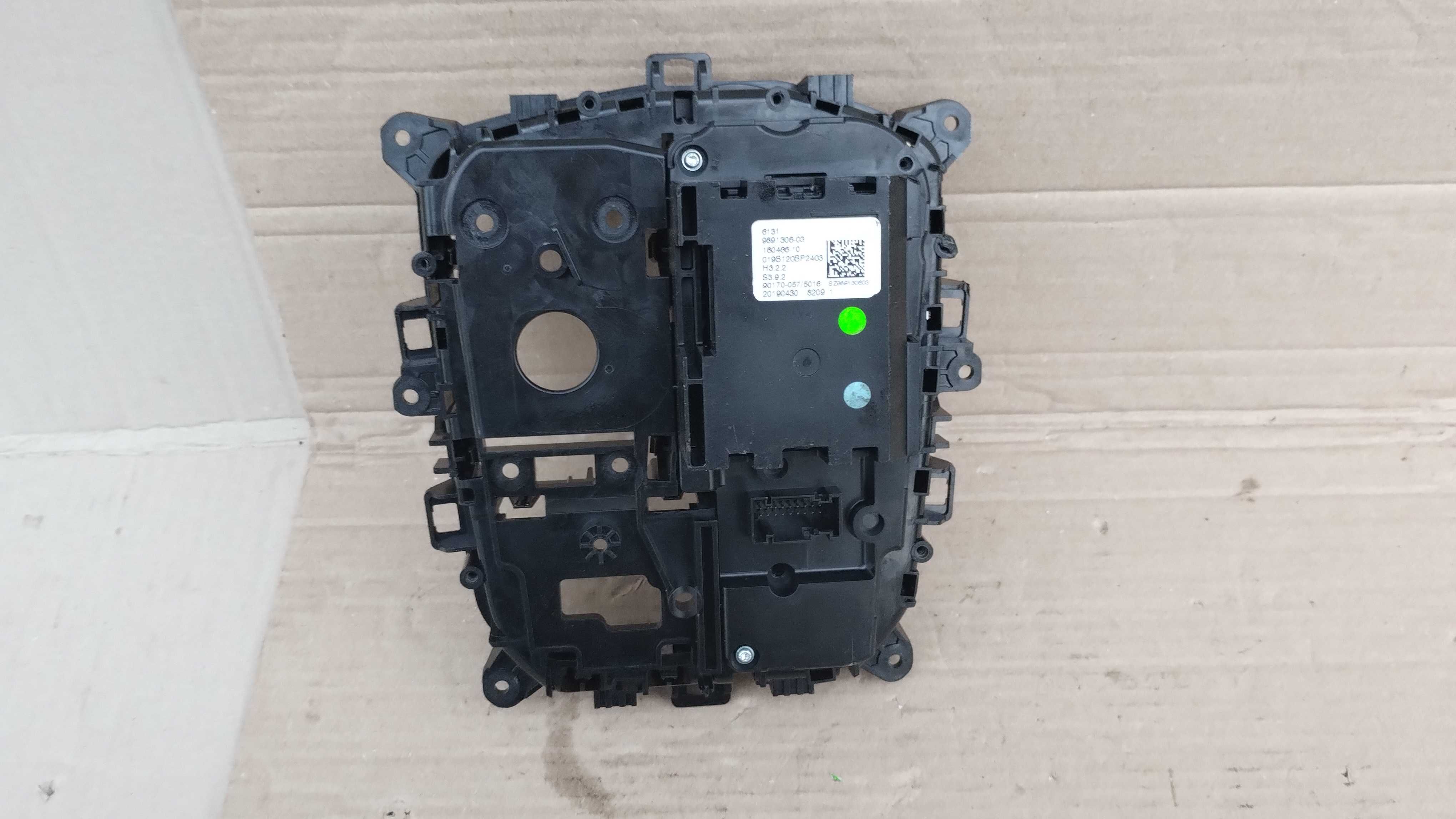 Panel Lewarek Zmiany Biegów Wybierak Bmw G05 G07 X5 X7 M50dX M-Pakiet