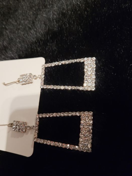 Kolczyki długie nowe