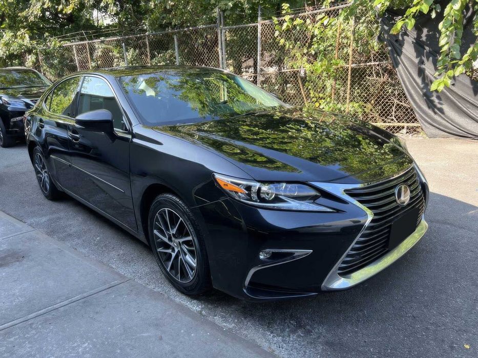 Lexus ES 350      2018