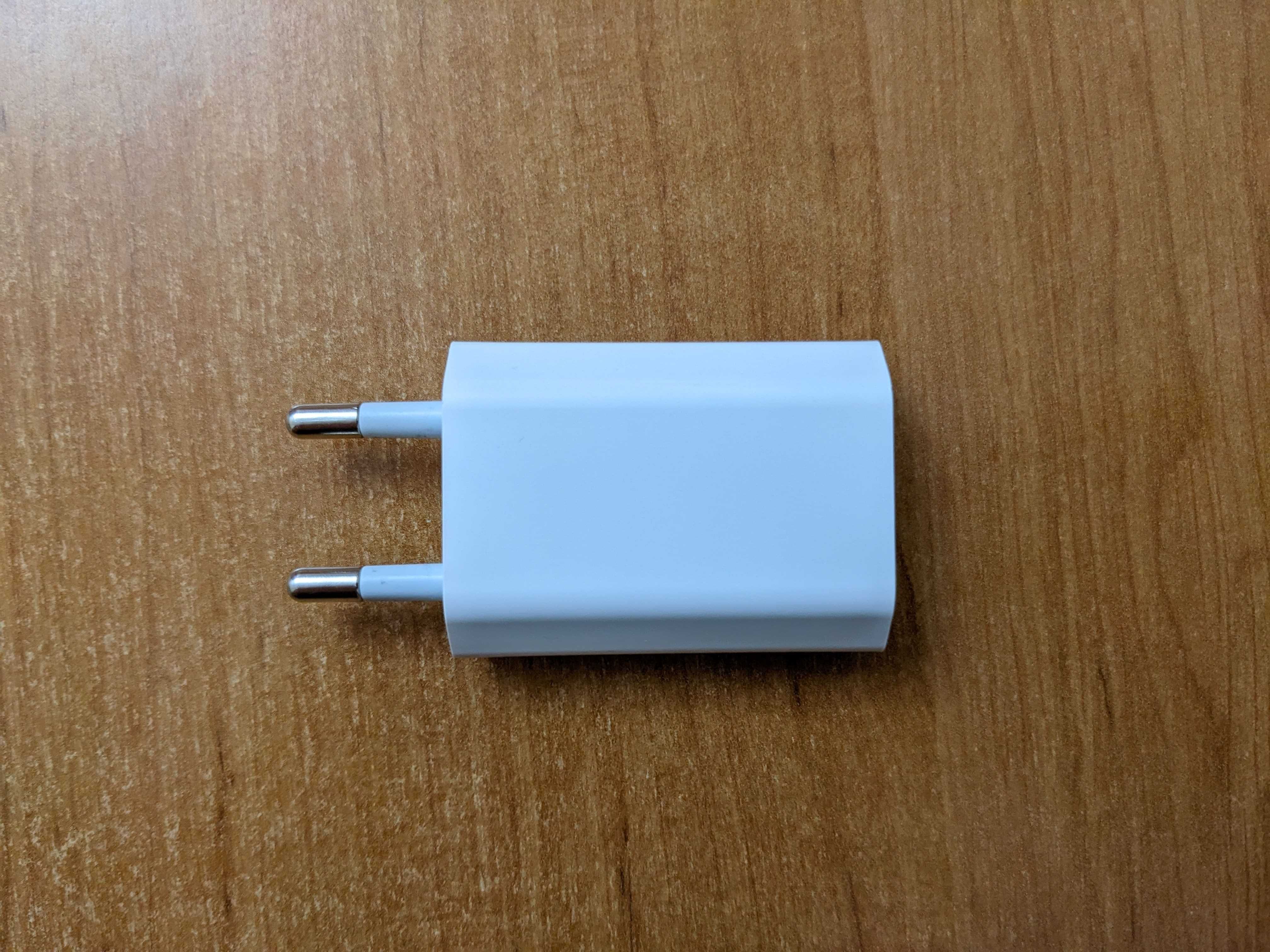 Сетевое зарядное устройство Apple iPhone 5W USB Power Adapter Оригинал