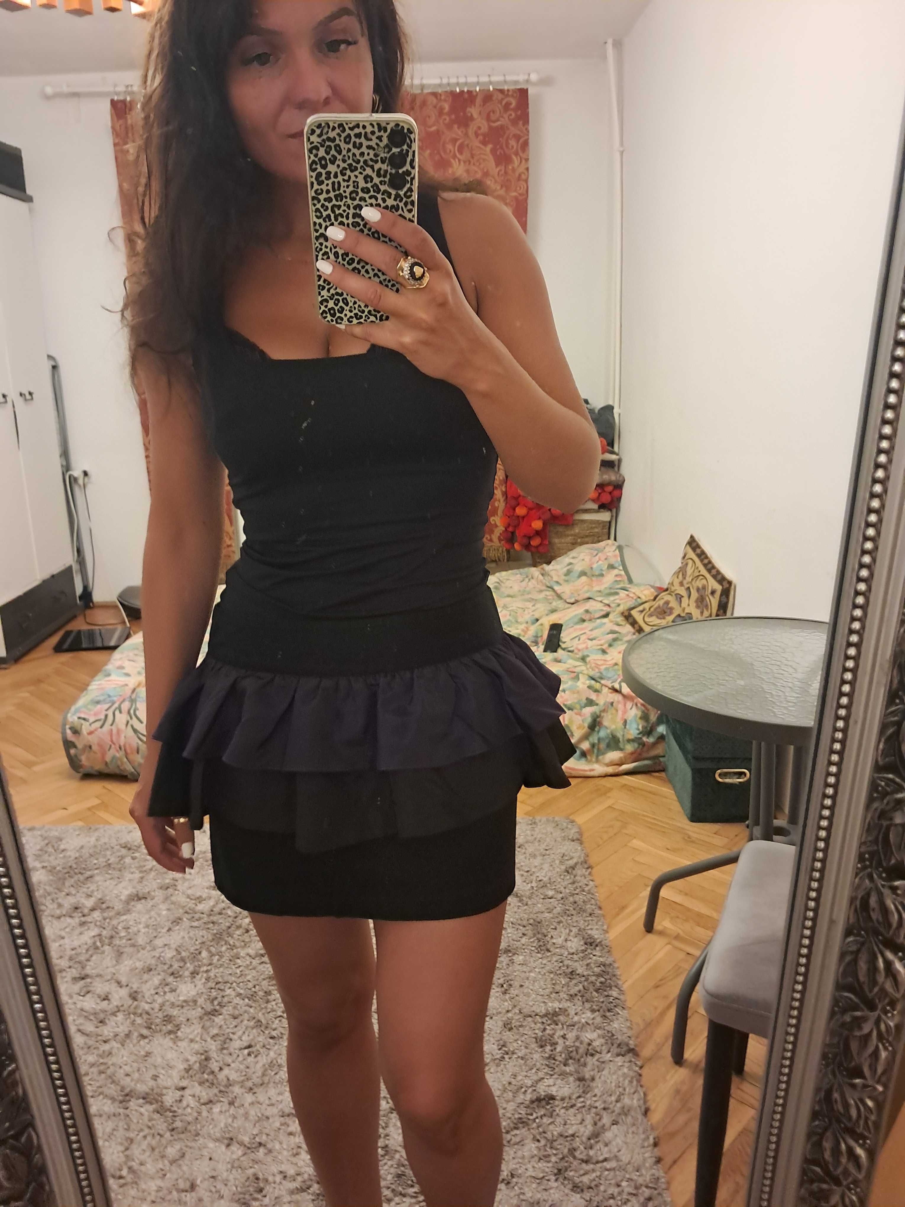 Mini czarno- fioletaowa spodniczka rozm. M