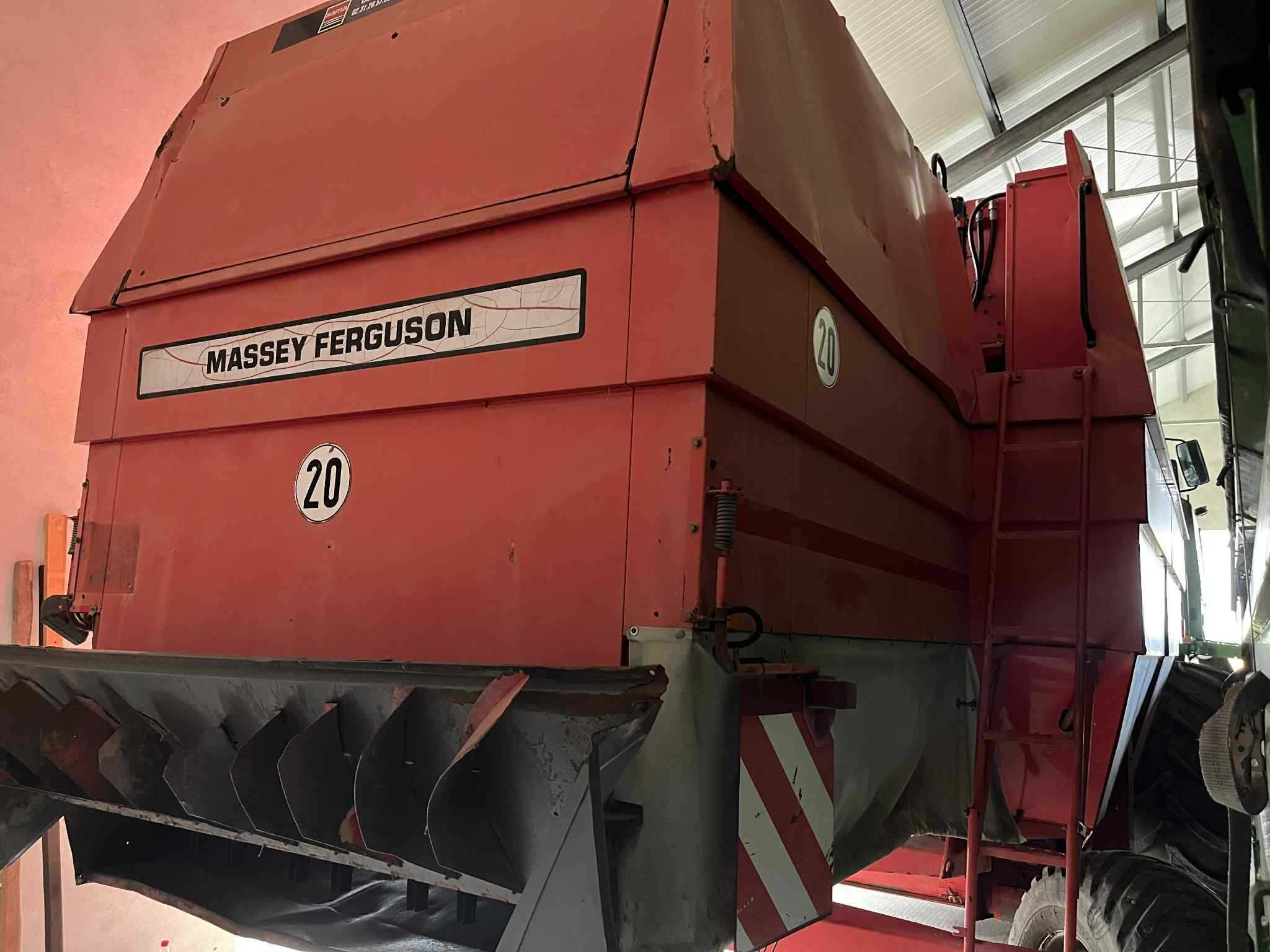 Kombajn massey ferguson 38 John Deere 1188 Sieczkarnia