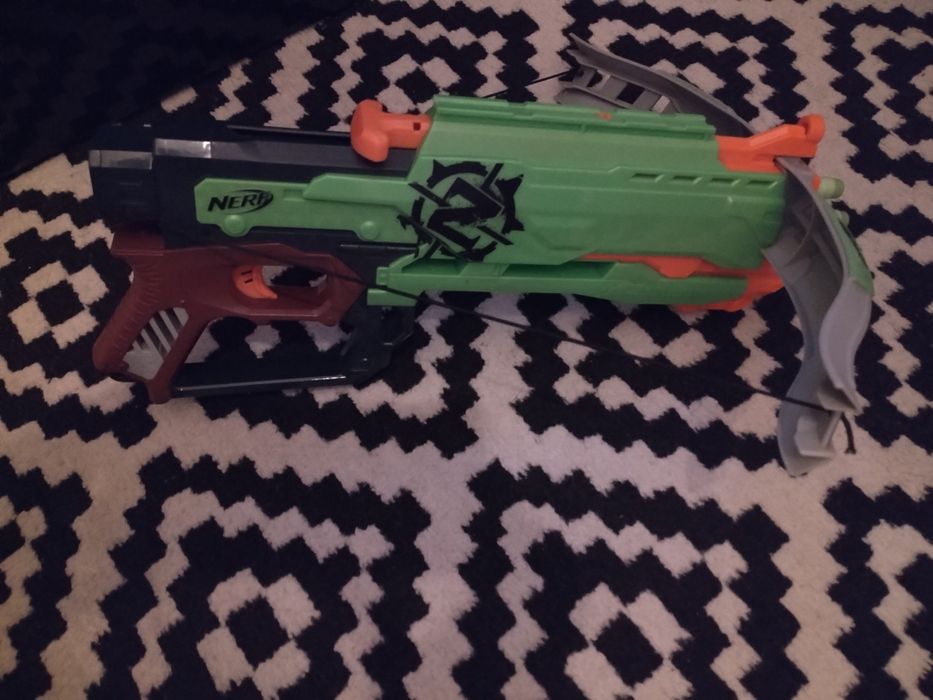 Pistolet Nerf polecam