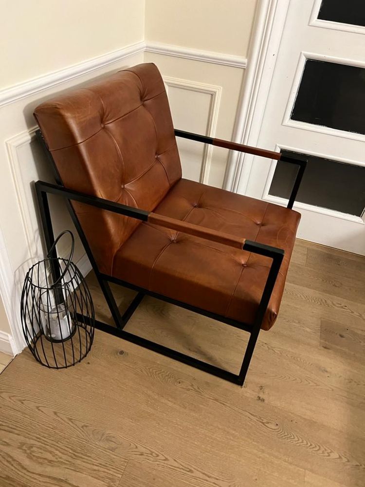 Fotel skórzany loftowy z podnóżkiem