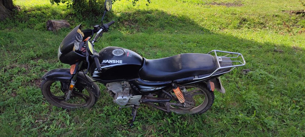 Продам мотоцикл Jianshe 125-6a