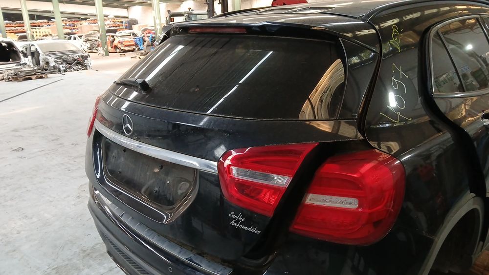 Porta / tampa da mala MERCEDES-BENZ GLA (X156)