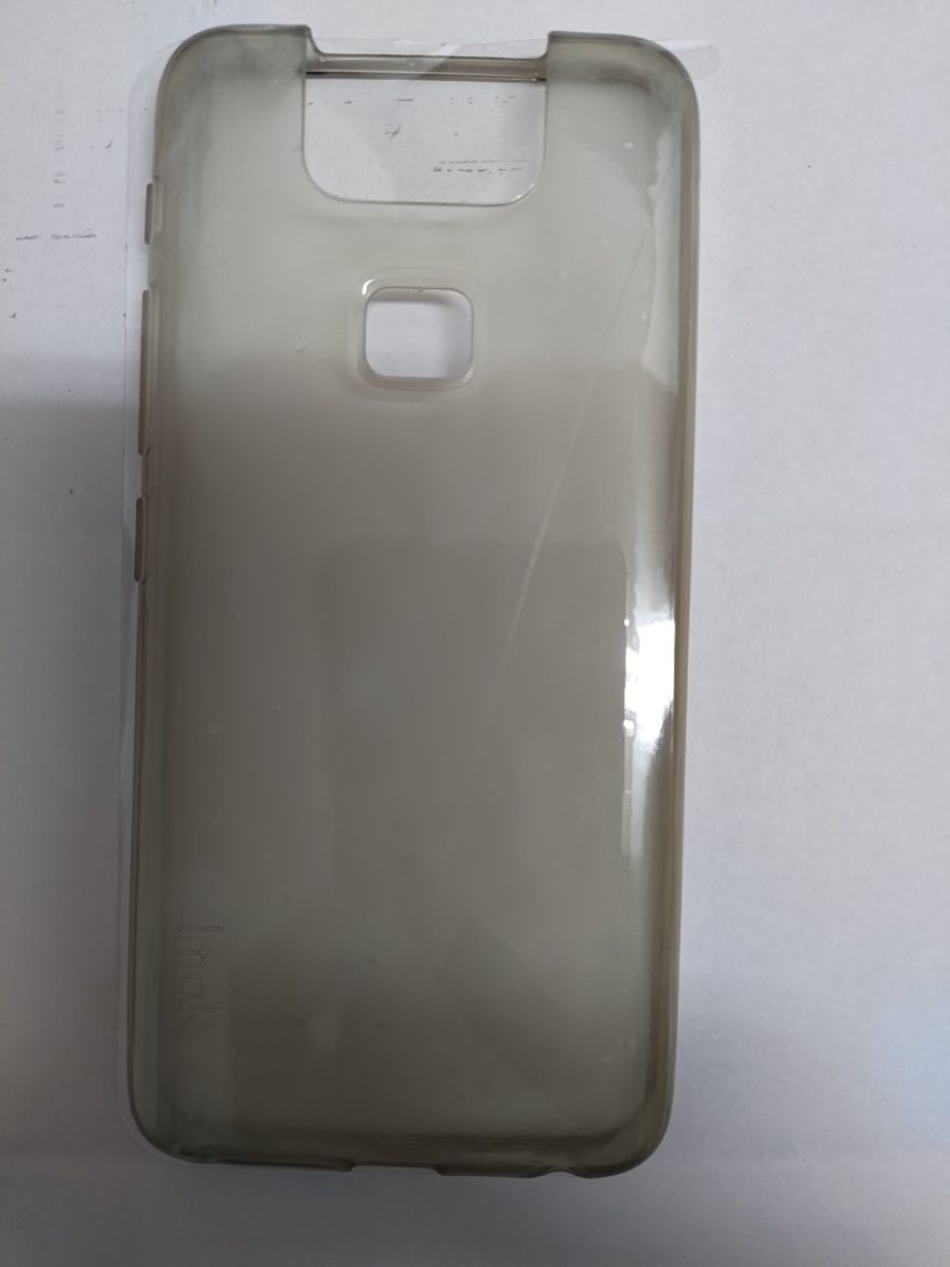 Vendo capa em silicone transparente Imak para Asus Zenfone 6