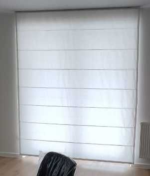 roleta rzymska 250 x 210 - stan bardzo dobry.