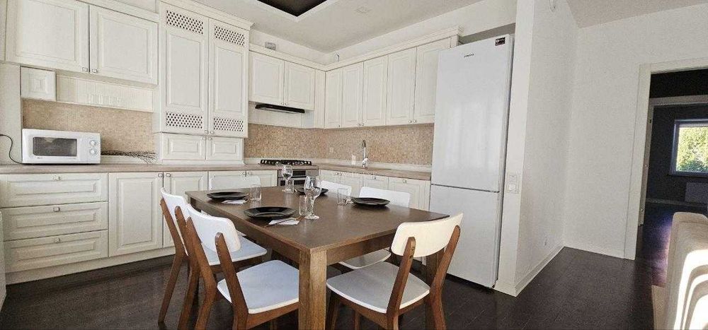 Продаж 3-кімнатної квартири на Крюківщині