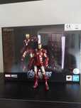 Iron Man Mark 7 Hall of Armor SH Figuarts