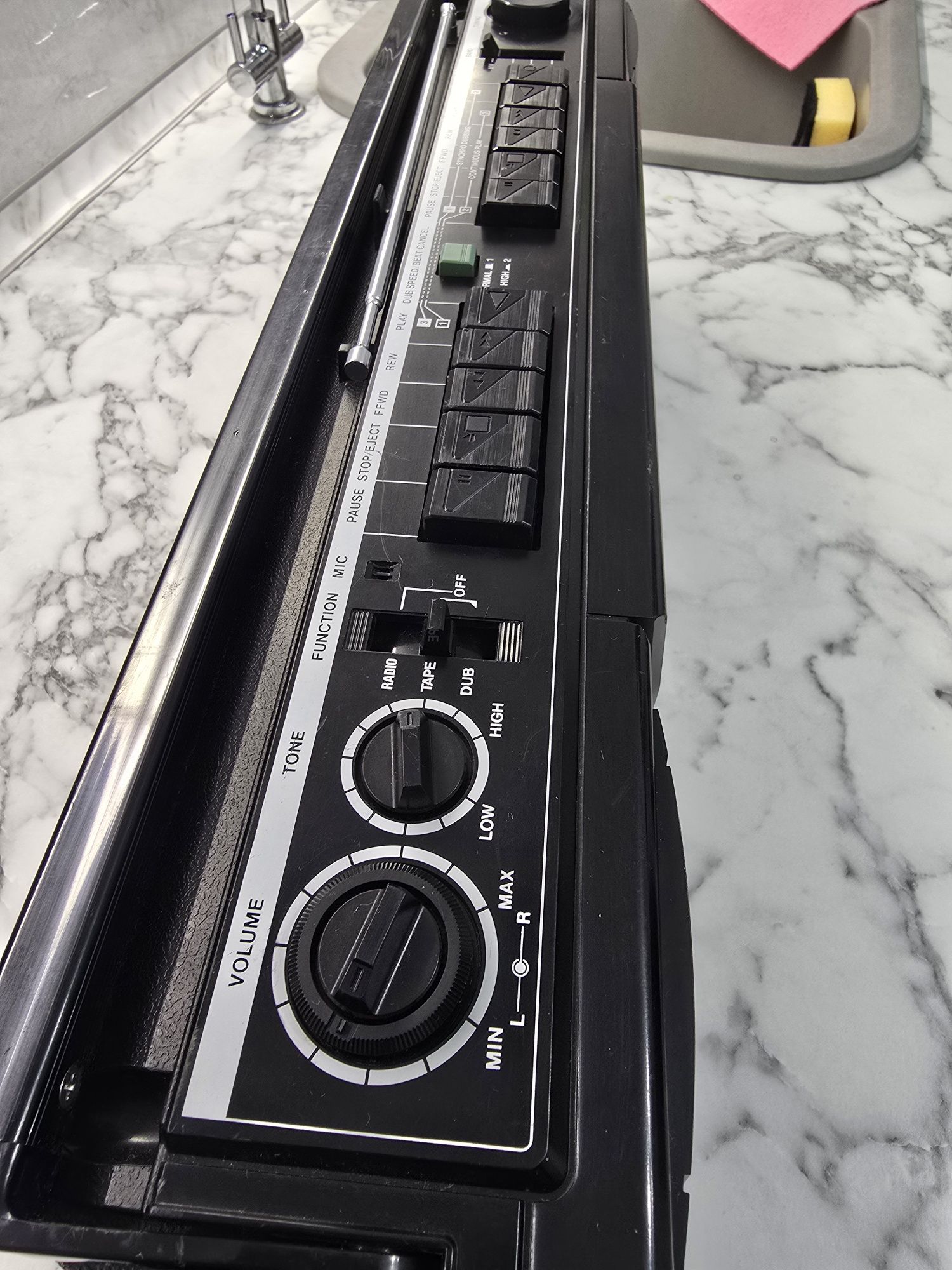 Магнитола. Магнитофон SANYO MW 703K