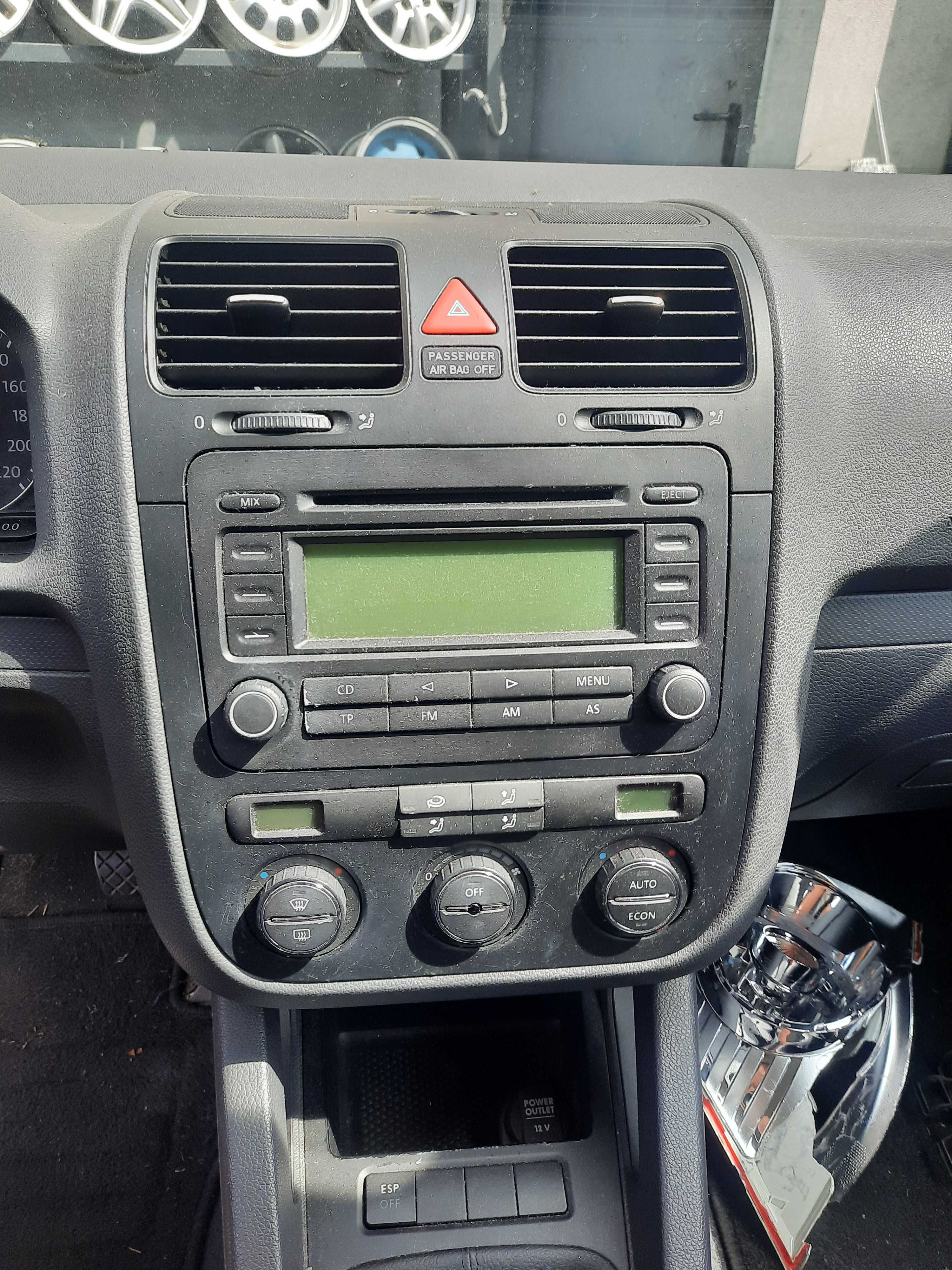 Radio VW Jetta Golf V Passat B6 Touran