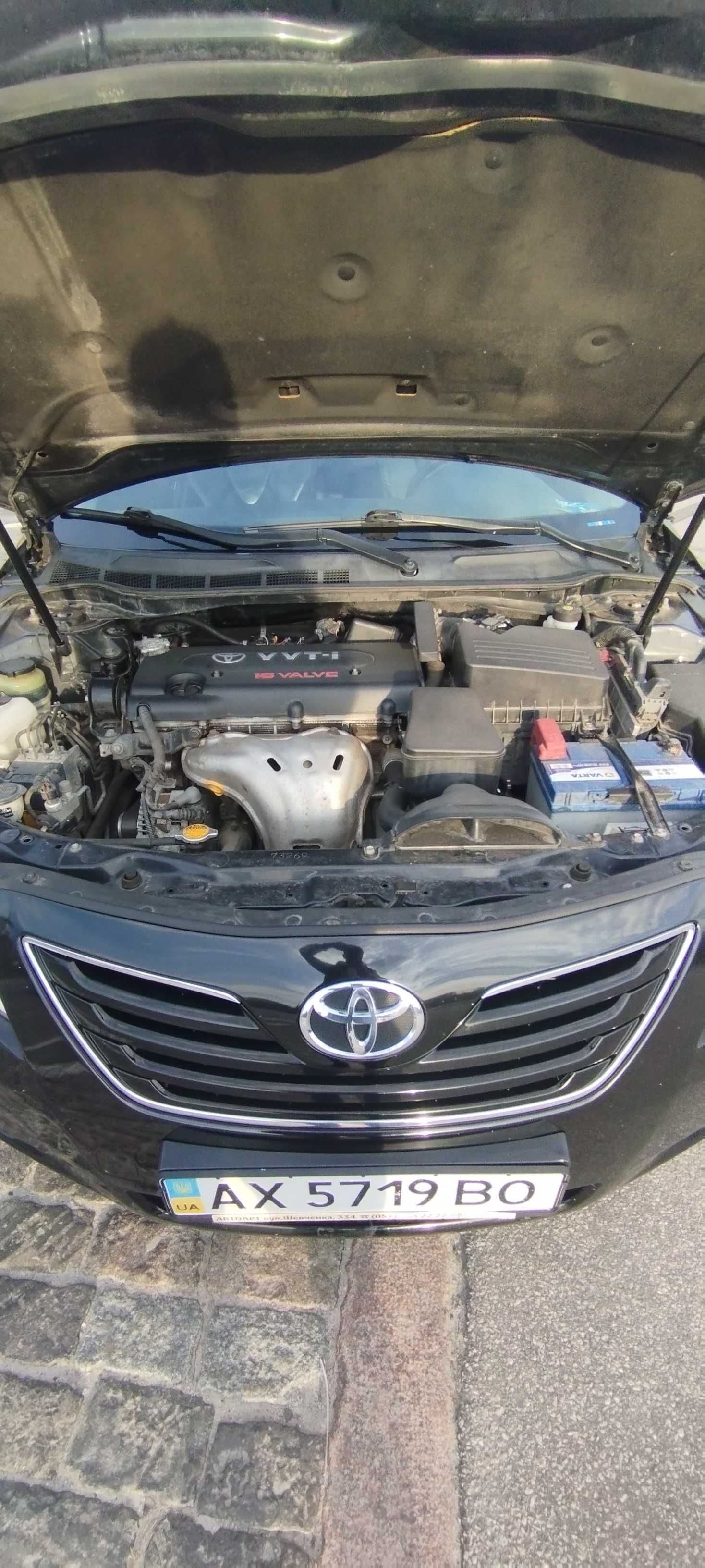 Toyota Camry v40