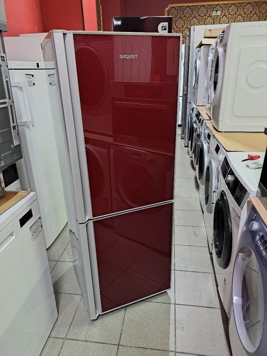 Невеличкий холодильник Liebherr kgn85 на дачу смарт квартиру з гаранті