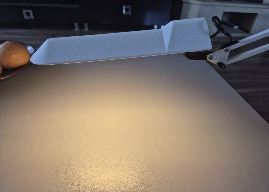 Lampa kosmetyczna