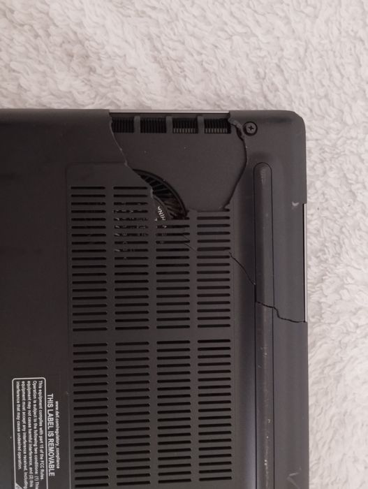 Dell Precision 7530 UHD i7-8850H/16gb DDR4/SSD 256gb/NVidia P2000