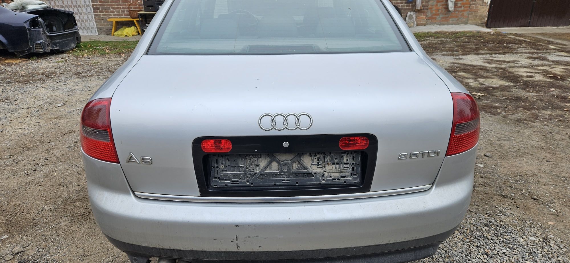 Klapa tył sedan audi A6 C5 lz5l ly7w ly7r gps passat B5 fl lc5x