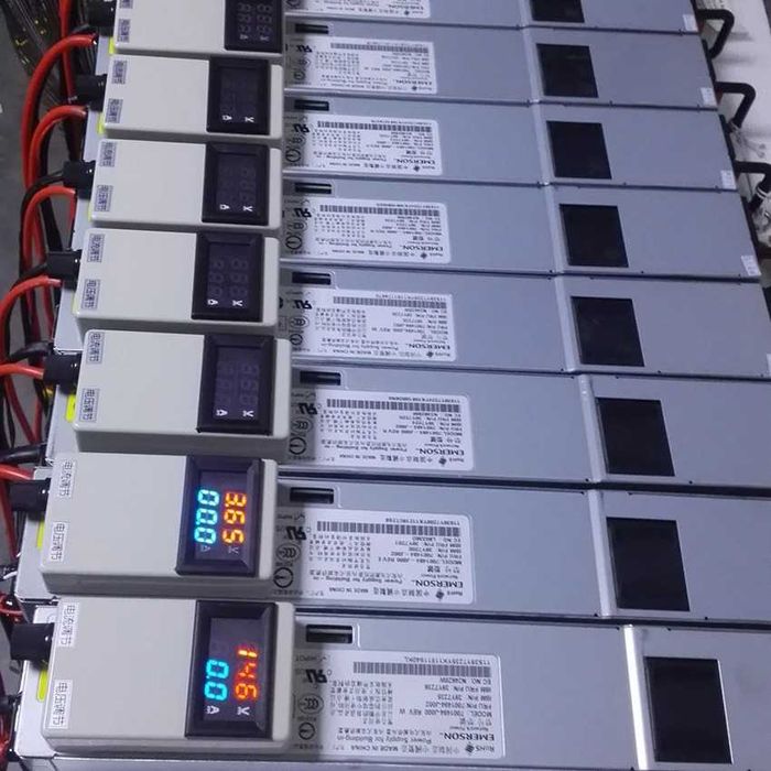 Зарядний пристрій зарядка Emerson HP 12B 24В 50 100A li-ion, liFePo4