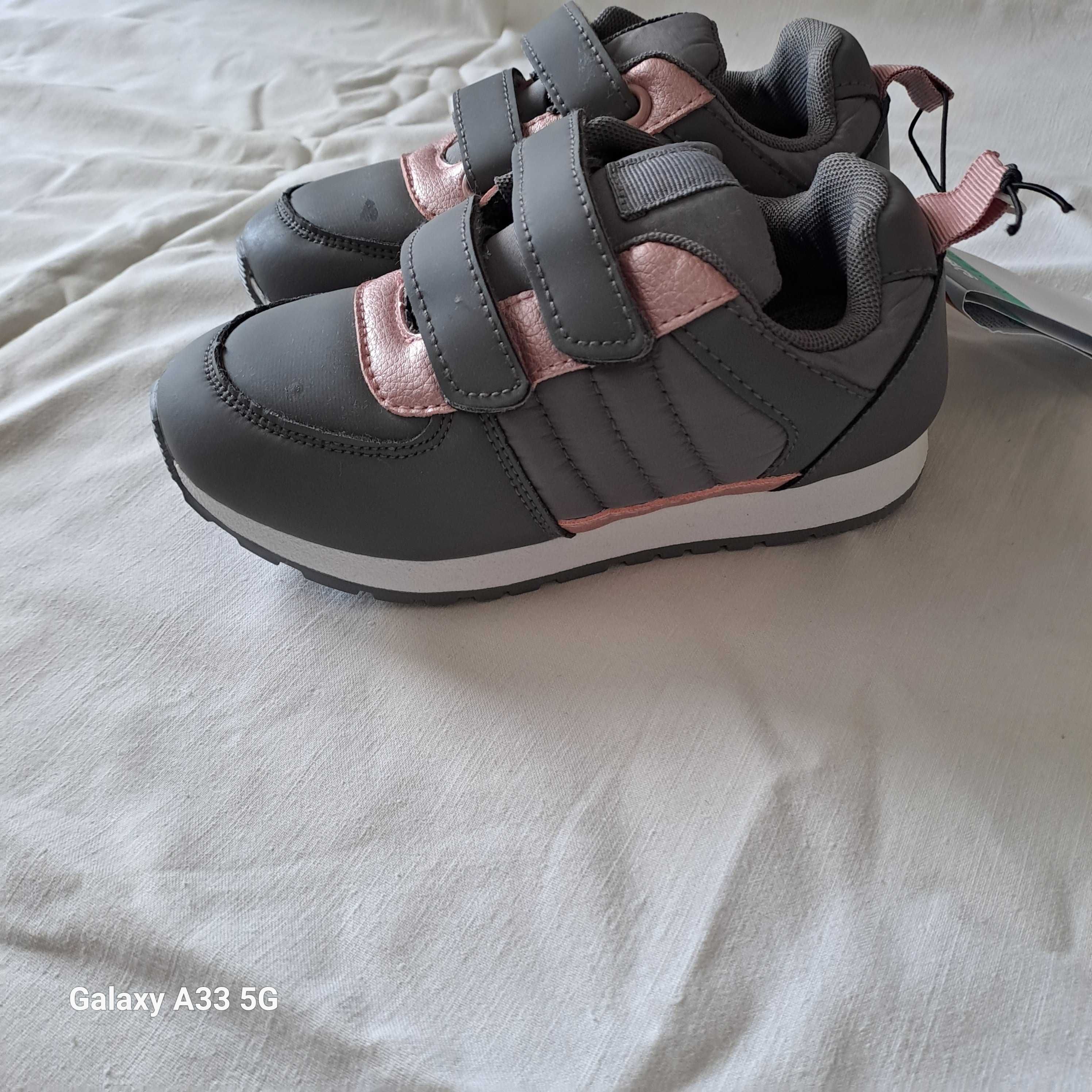 Buty sportowe adidasy sneakersy r. 29