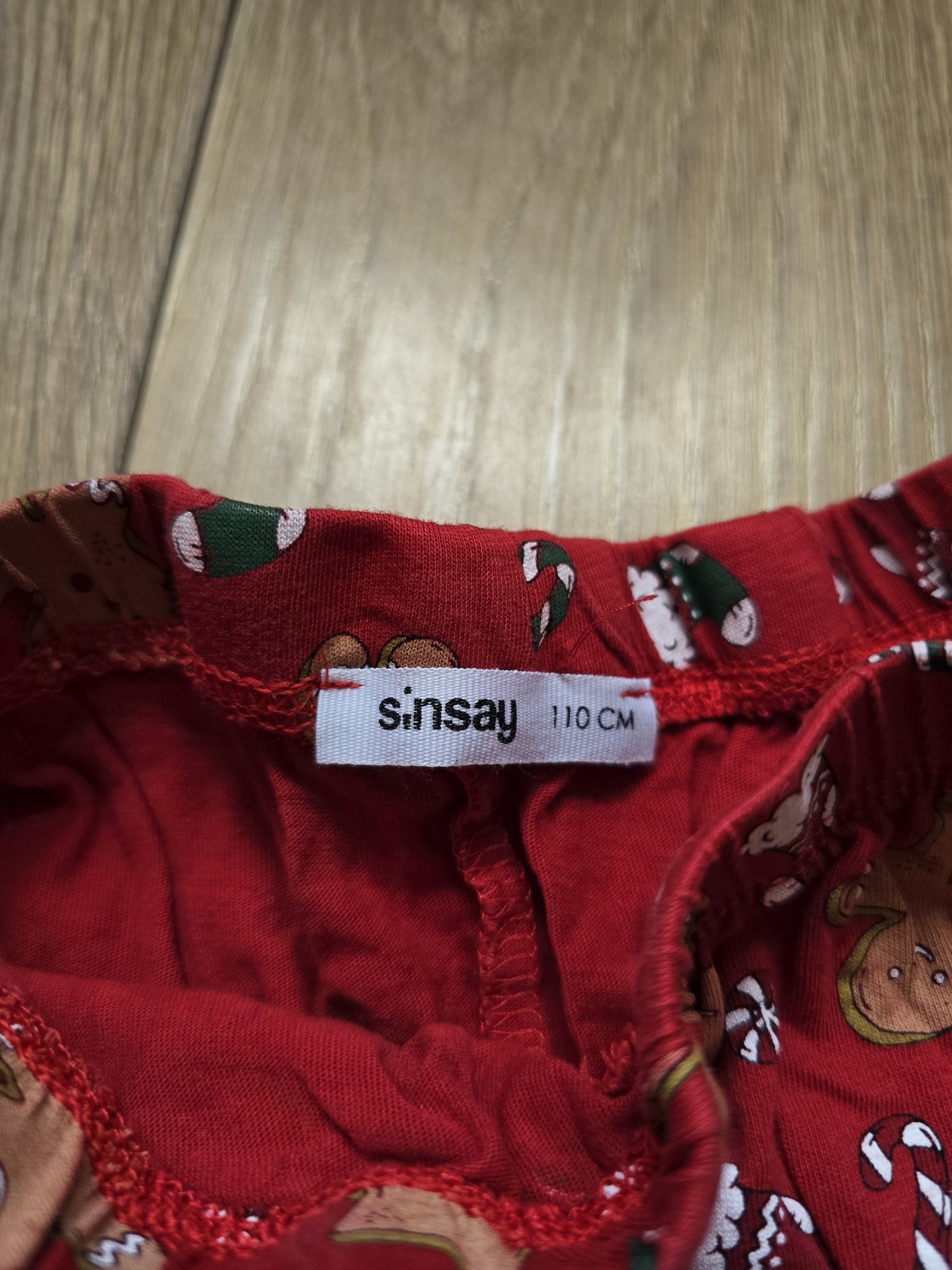 Spodenki dziecięce piżama wersja świąteczna Sinsay