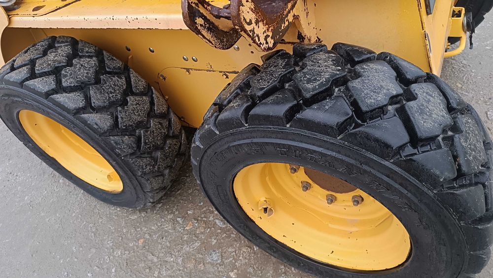 Miniładowarka GEHL 4240 / 10r / 2T! /4640 Bobcat S 100 130 JCB 160