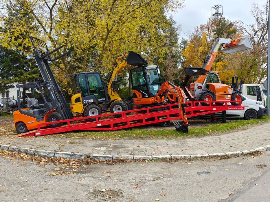 NOWA MOBILNA RAMPA 10 TON ROZLADUNKOWA PRZELADUNKOWA POD KONTENET 1.8 M WYS  NOWA Mobilna Rampa 10 TON Rozladunkowa Przeladunkowa POD KONTENET 1.8