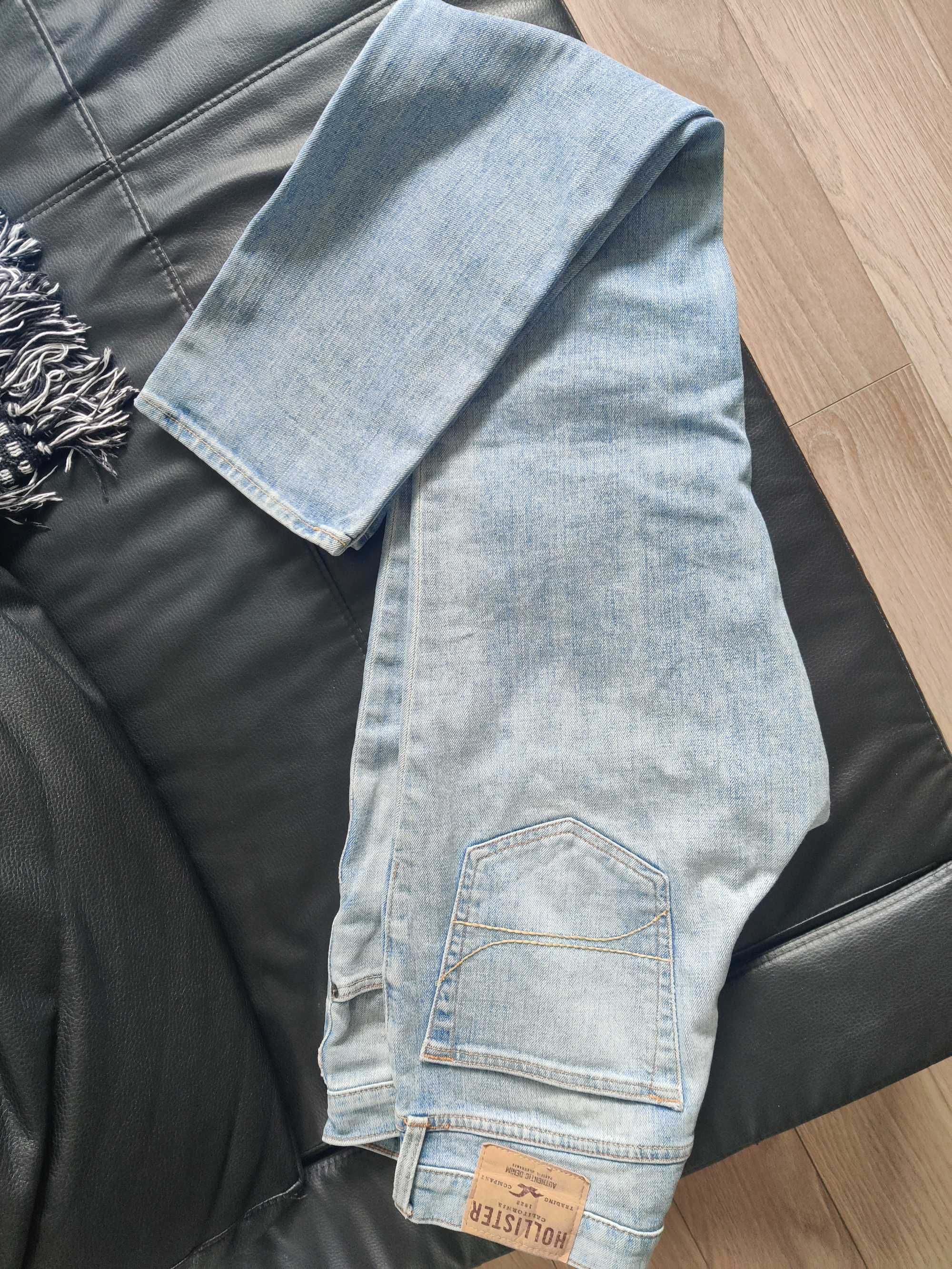 Hollister, denim, Levis Lee, rozm. 32x34, stan bdb., błękitne