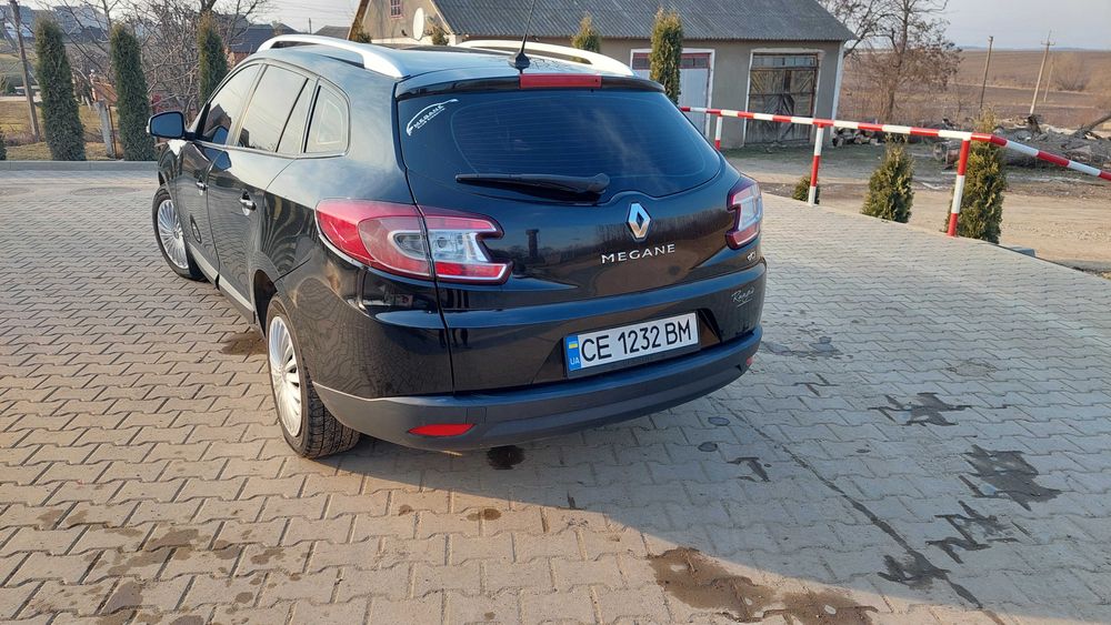 Рено меган 2013 універсал