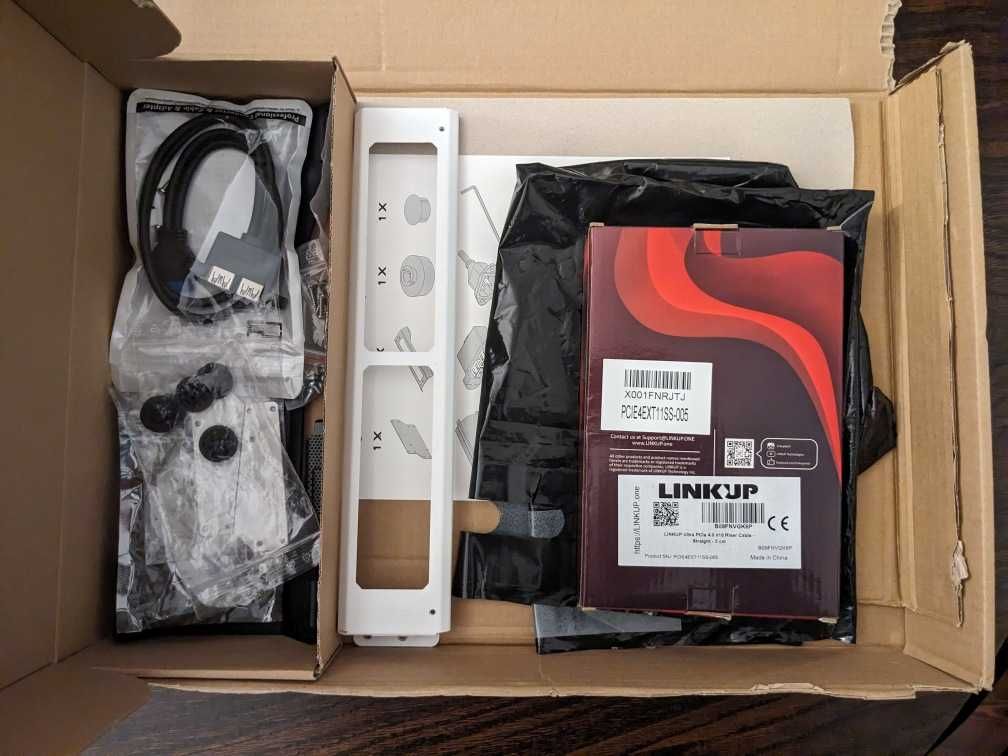 Obudowa komputerowa Dr ZABER Sentry v1.1 biała + riser PCI-E LinkUP