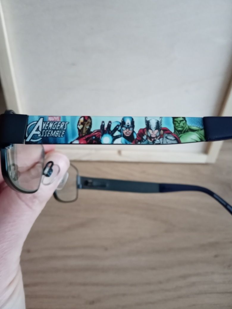 Okulary ramki dla chłopca Avengers