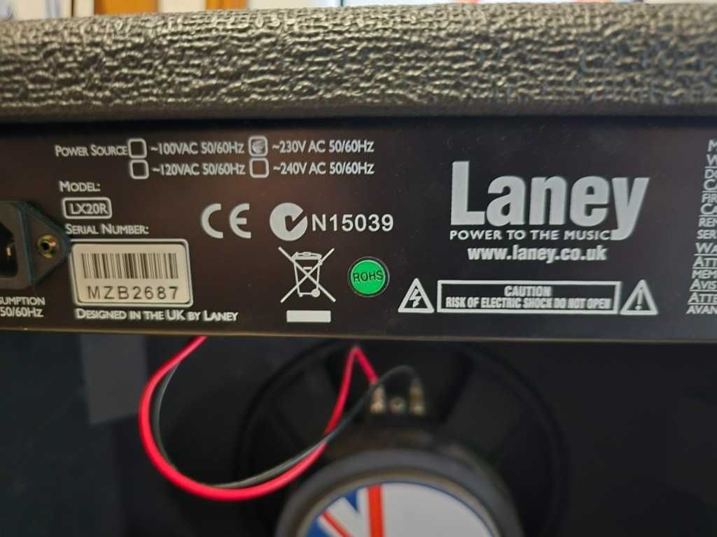 Piec gitarowy LANEY LX20R