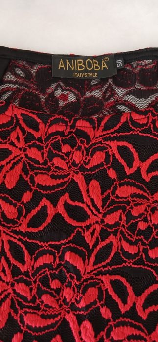 Платье гипюр ,футляр .