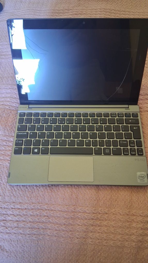 Продам планшет Asus Zenpad p028